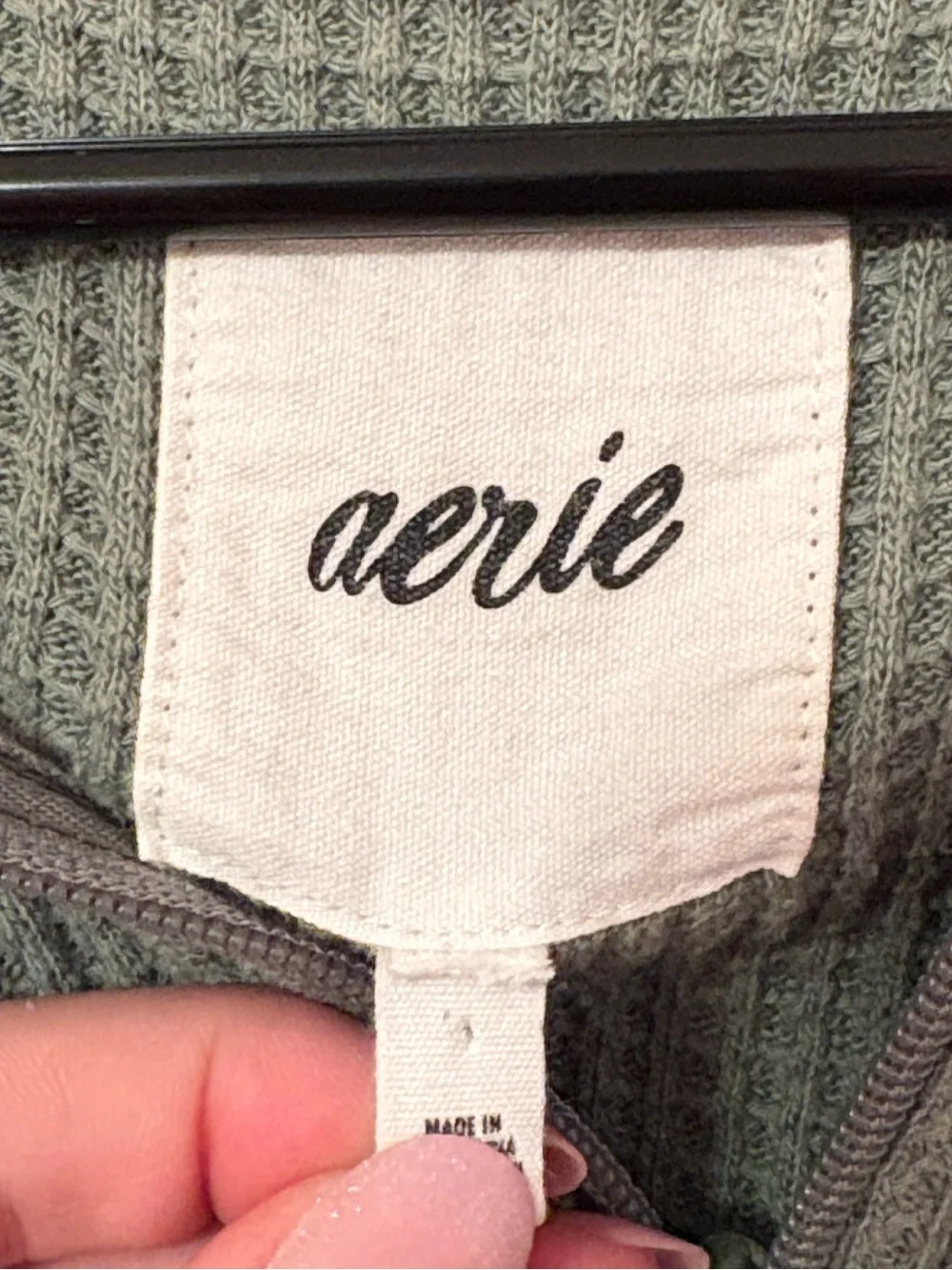 Aerie Waffle Knit Sage Green Quarter Zip Cropped Sweatshirt